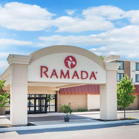 Ramada By Wyndham Watertown Thousand Exterior foto